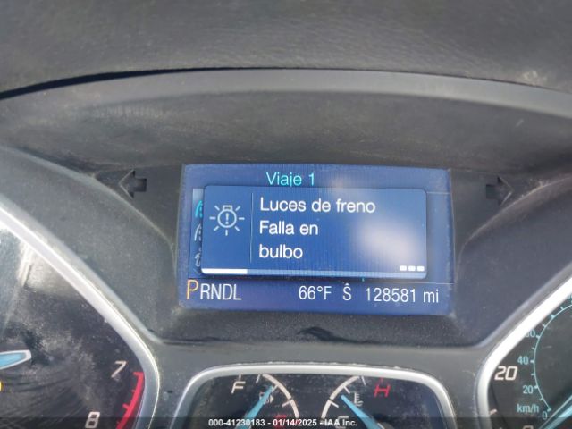 1FADP3F22EL117601 Ford FOCUS SE