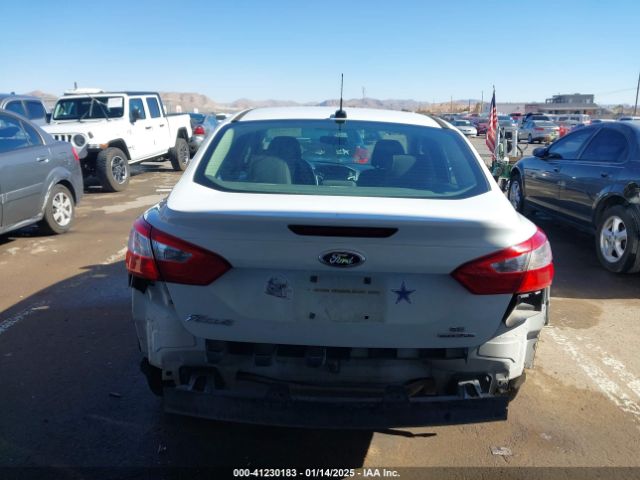 1FADP3F22EL117601 Ford FOCUS SE