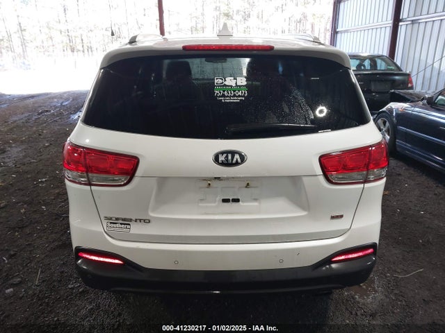 5XYPG4A37GG053809 KIA Sorento 2.4l Lx