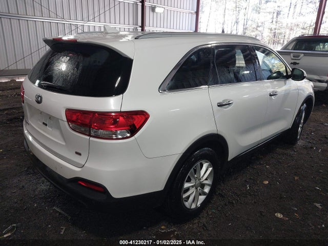 5XYPG4A37GG053809 KIA Sorento 2.4l Lx