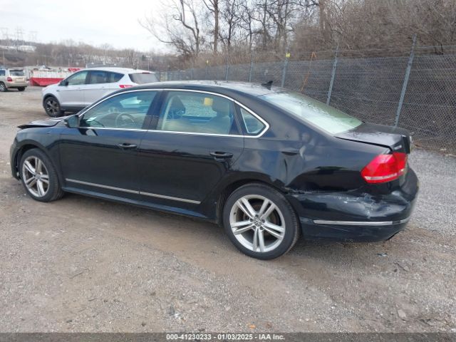 1VWBT7A33FC005702 Volkswagen Passat 1.8t Se