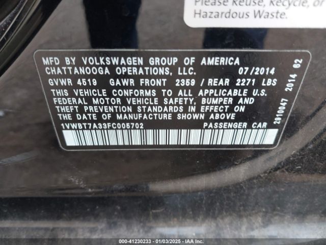 1VWBT7A33FC005702 Volkswagen Passat 1.8t Se
