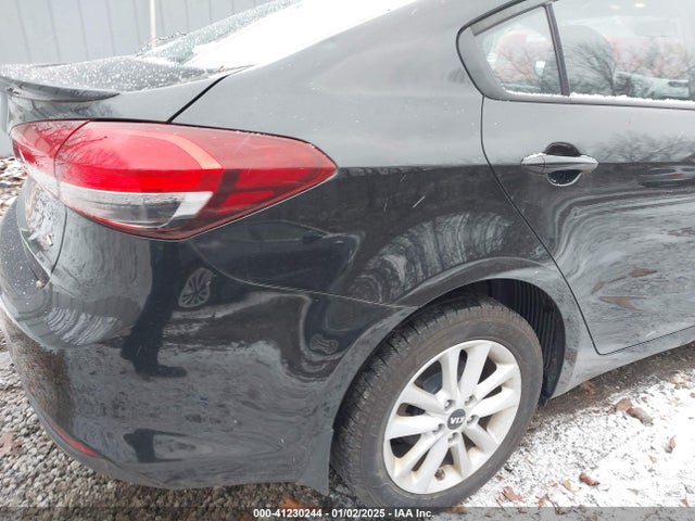KIA FORTE S 2017 3KPFL4A70HE059444 Image 19