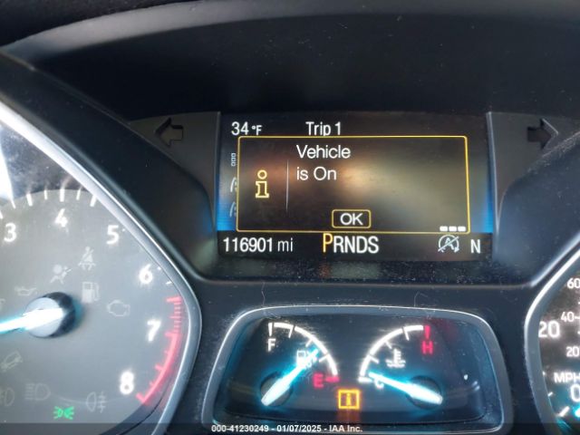 1FMCU9HD3JUA99853 Ford ESCAPE SEL