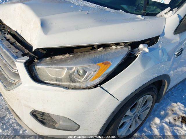 1FMCU9HD3JUA99853 Ford ESCAPE SEL