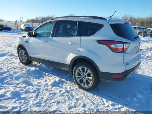 1FMCU9HD3JUA99853 Ford ESCAPE SEL