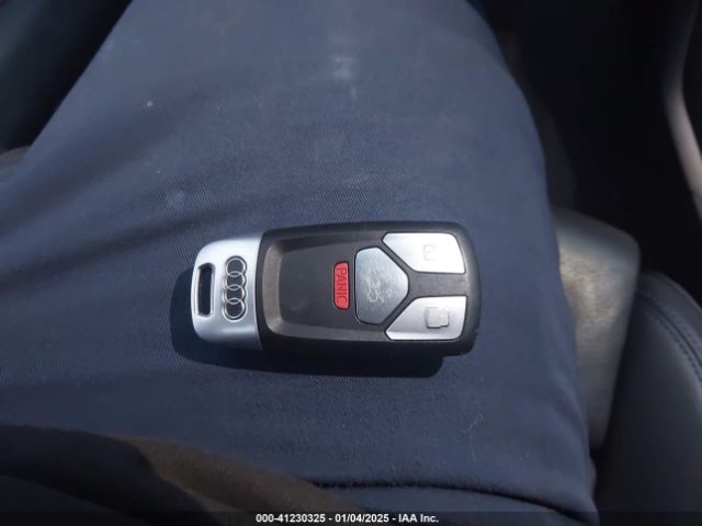 WAUTNAF59KA021074 Audi A5 Premium Plus