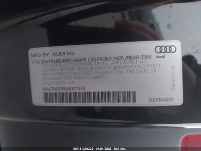 WAUTNAF59KA021074 Audi A5 Premium Plus
