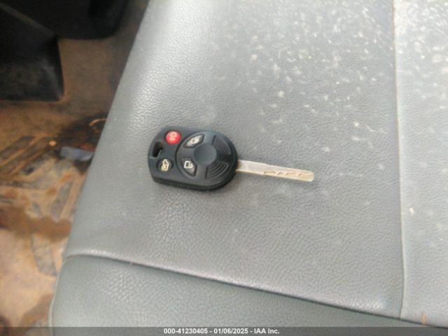 1FTYR1ZM7GKA14464 Ford Transit-250