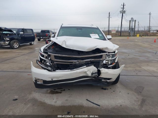 1GNSCBKC8HR313749 Chevrolet Tahoe Lt