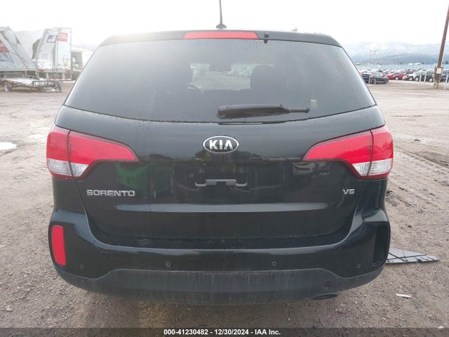 KIA Sorento Lx V6 2015 5XYKTDA75FG649766 Image 16