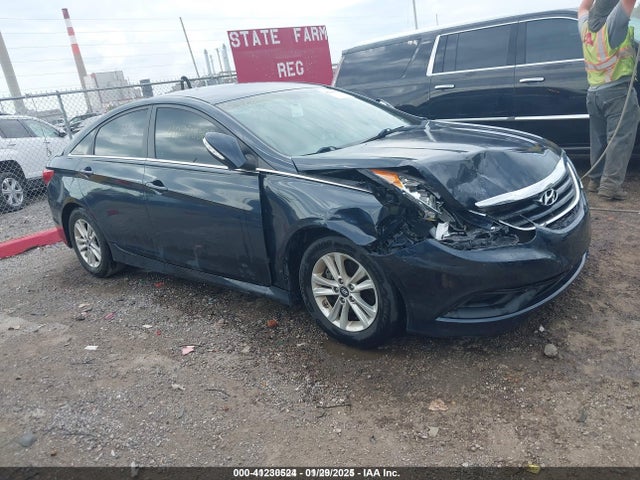 2014 5NPEB4AC8EH862456 main image