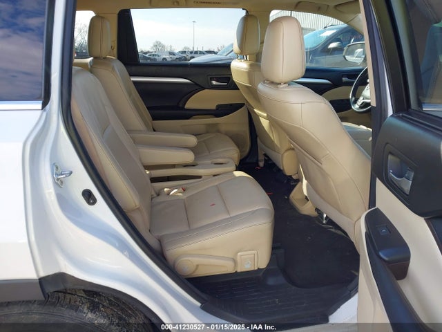 Toyota Highlander Xle 2017 5TDKZRFH5HS189589 Image 8