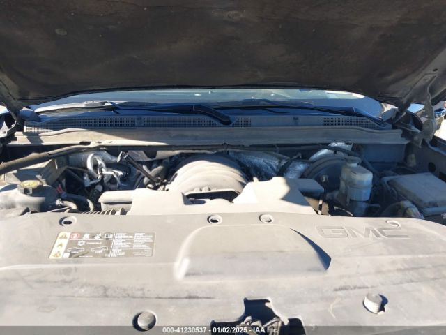 1GKS1GKC8JR300246 GMC Yukon Xl Slt