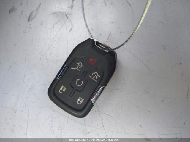 1GKS1GKC8JR300246 GMC Yukon Xl Slt