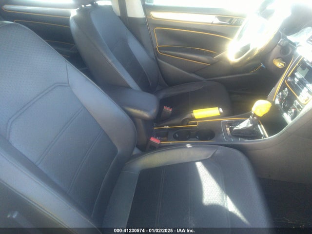 Volkswagen Passat 1.8t Wolfsburg Edition 2014 1VWAT7A35EC041272 Image 5