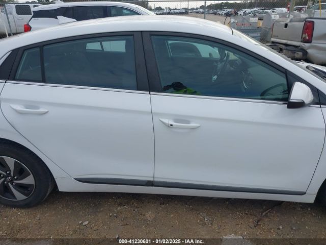 KMHC75LC1JU077476 Hyundai Ioniq Hybrid Sel