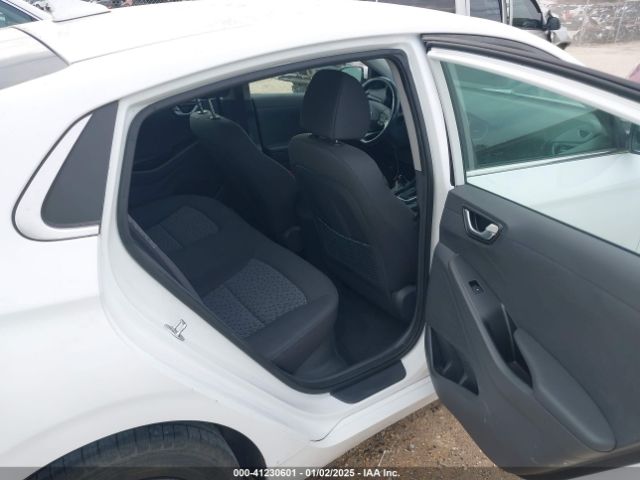 KMHC75LC1JU077476 Hyundai Ioniq Hybrid Sel