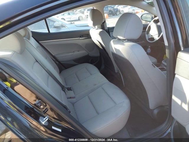 Hyundai ELANTRA SE 2017 KMHD74LF1HU091851 Image 8