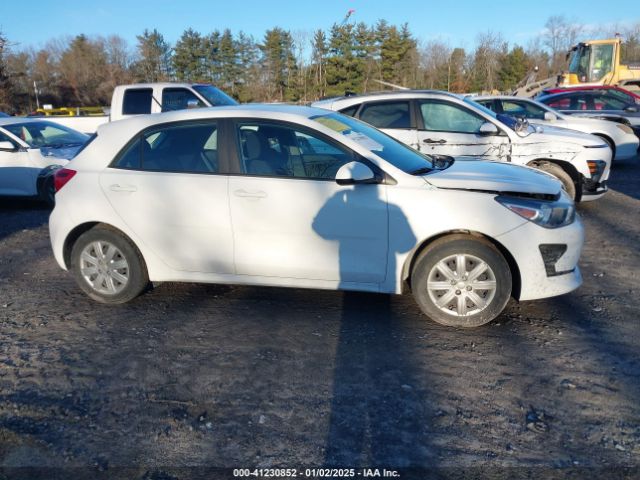 3KPA25AD5NE443465 KIA Rio 5-door S