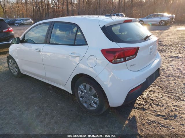 3KPA25AD5NE443465 KIA Rio 5-door S