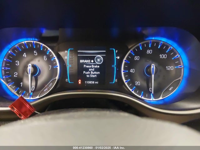 2C4RC1BG7HR803730 Chrysler Pacifica Touring-l
