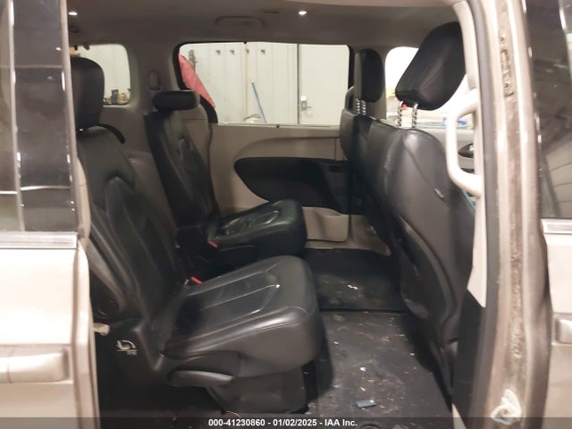 2C4RC1BG7HR803730 Chrysler Pacifica Touring-l