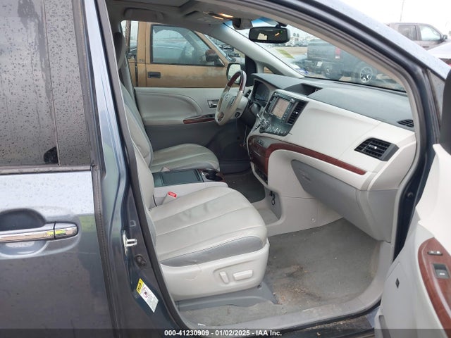 Toyota Sienna Xle/limited 2014 5TDYK3DC1ES467564 Image 5