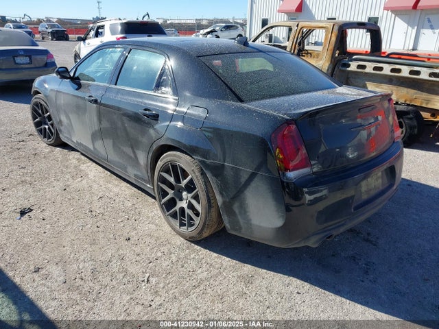 2C3CCAPJ8PH500734 Chrysler 300 300c
