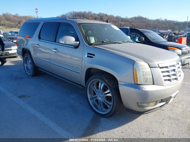 2007 CADILLAC ESCALADE ESV 1GYFK668X7R422457 Photo 0
