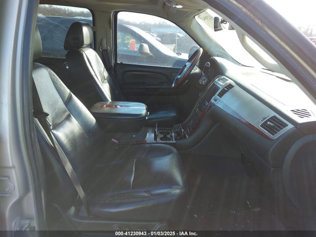 2007 CADILLAC ESCALADE ESV 1GYFK668X7R422457 Photo 4