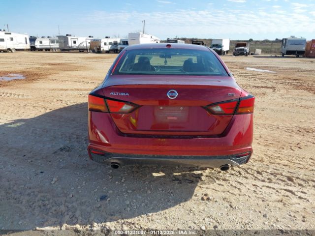 1N4BL4CVXKC176480 Nissan Altima 2.5 Sr