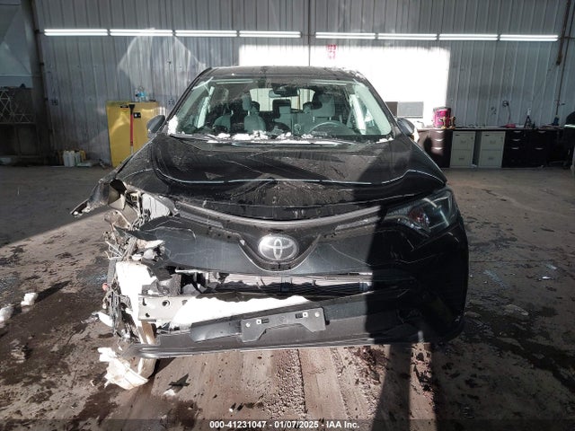 Toyota RAV4 LE 2018 2T3BFREV0JW783639 Image 12