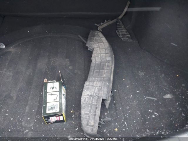 5NPLL4AG2MH014479 Hyundai ELANTRA SE