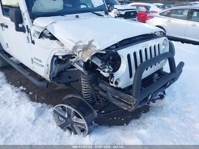 1C4BJWDG5JL895615 Jeep Wrangler Jk Unlimited Sport S 4x4