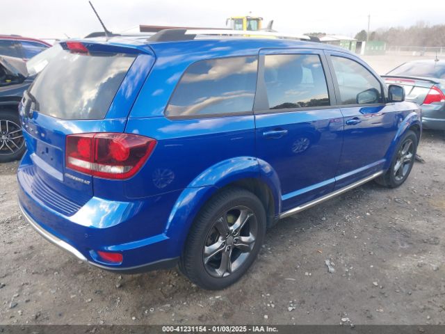 3C4PDCGG8FT556950 Dodge Journey Crossroad