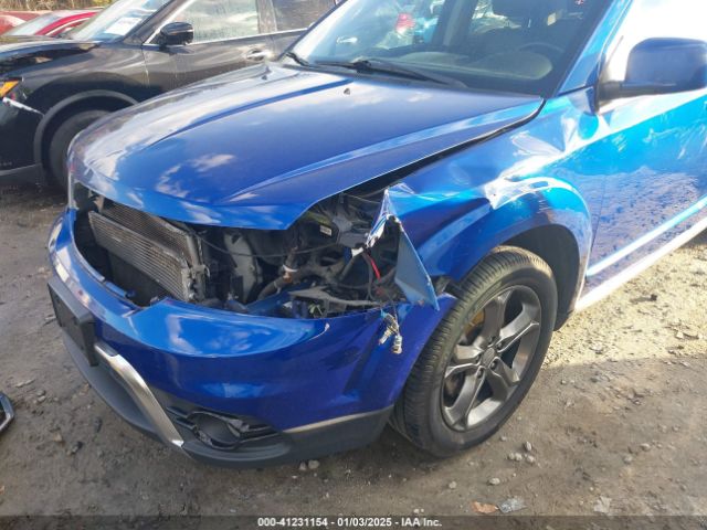 3C4PDCGG8FT556950 Dodge Journey Crossroad