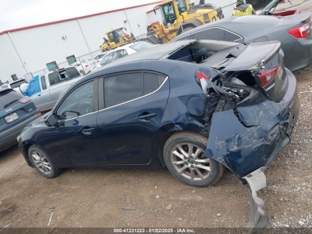 JM1BM1V72F1223233 Mazda Mazda3 I Touring