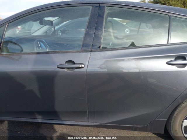 JTDKARFP2H3052352 Toyota Prius Prime Premium