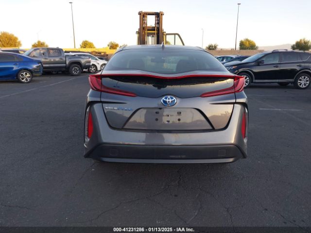 JTDKARFP2H3052352 Toyota Prius Prime Premium