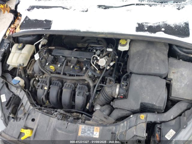 1FADP3M22HL222002 Ford FOCUS SEL