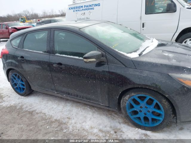 1FADP3M22HL222002 Ford FOCUS SEL