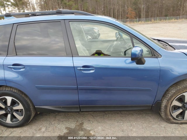 Subaru Forester 2.5i Premium 2017 JF2SJAGC2HH567482 Image 14