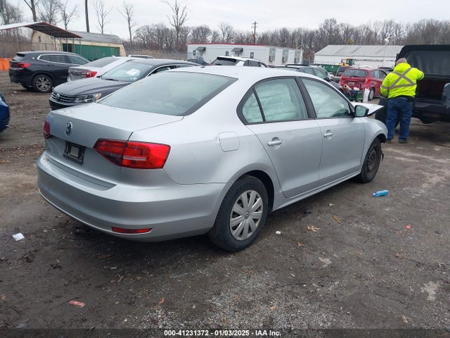 3VW2K7AJ4FM284464 Volkswagen Jetta 2.0l S