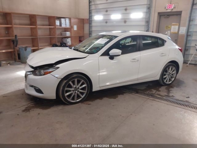 3MZBN1L35HM135468 Mazda Mazda3 Touring 2.5