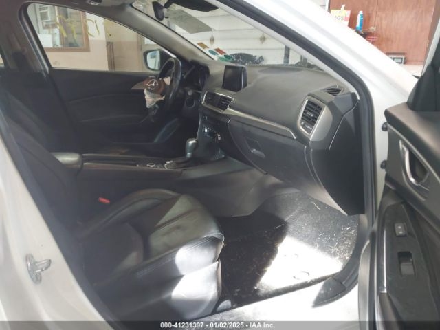 3MZBN1L35HM135468 Mazda Mazda3 Touring 2.5