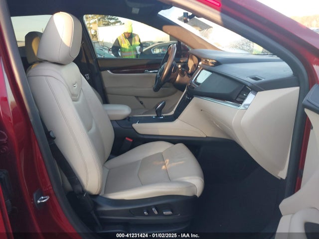 2019 CADILLAC XT5 1GYKNERS7KZ274932 Photo 4