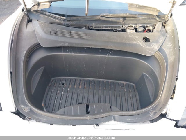 2022 TESLA MODEL 3 5YJ3E1EB8NF183736 Photo 9