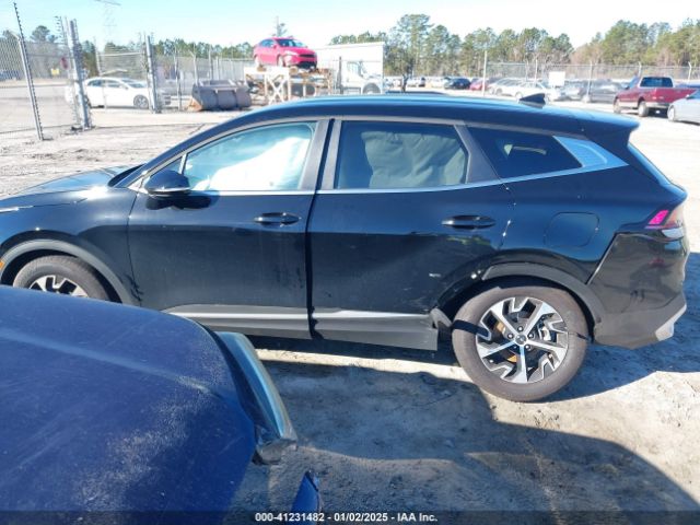 5XYK33DF8SG242919 KIA Sportage Ex