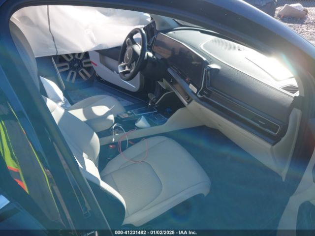 5XYK33DF8SG242919 KIA Sportage Ex